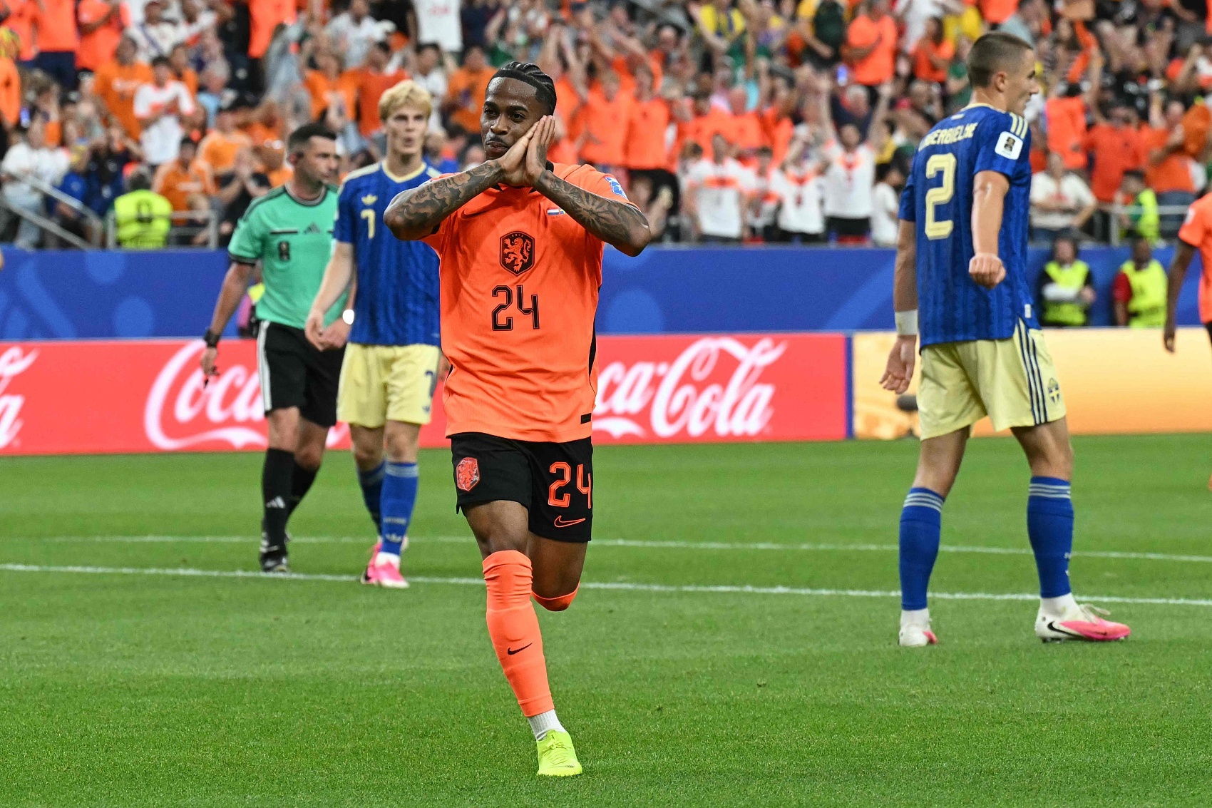 罗马正式报价萨默维尔 世界杯2球2助成关键筹码 罗马正式报价萨默维尔 世界杯2球2助成关键筹码