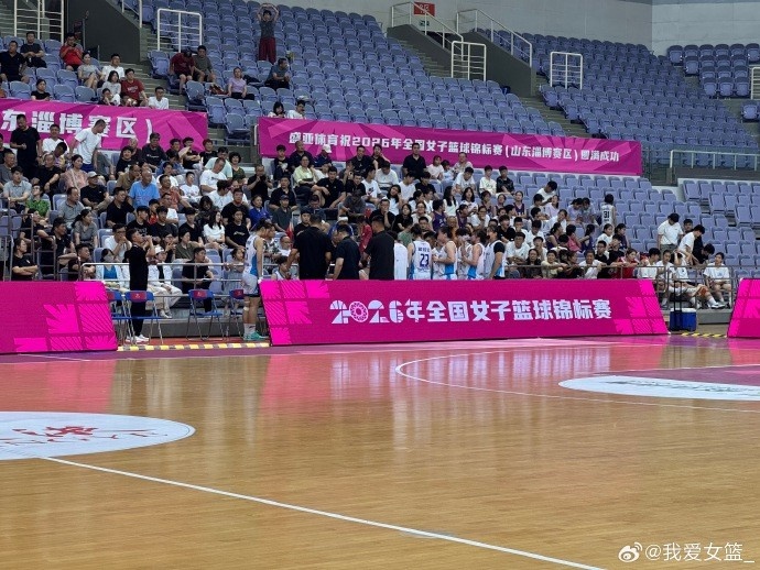 女篮锦标赛第九日:许晨妍31+11统治内线 江苏险胜山西 女篮锦标赛第九日:许晨妍31+11统治内线 江苏险胜山西