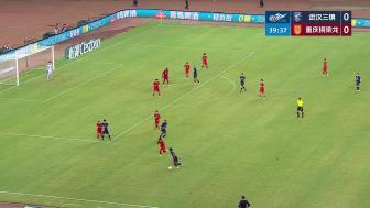 绍尔头槌定胜局 三镇1-0力克铜梁龙止颓势 绍尔头槌定胜局 三镇1-0力克铜梁龙止颓势