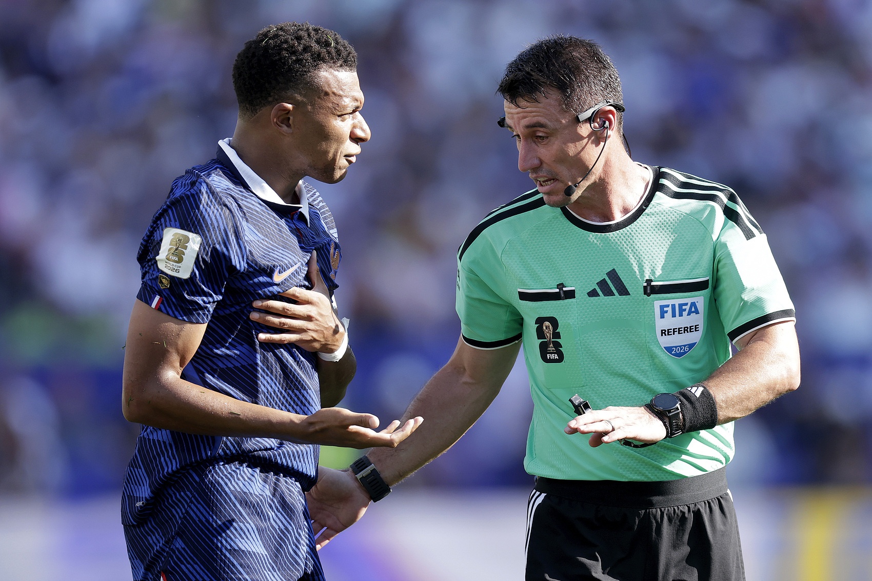 世界杯裁判坦塔舍夫执法明日之星决赛 中国U17对阵阿森纳U17 世界杯裁判坦塔舍夫执法明日之星决赛 中国U17对阵阿森纳U17