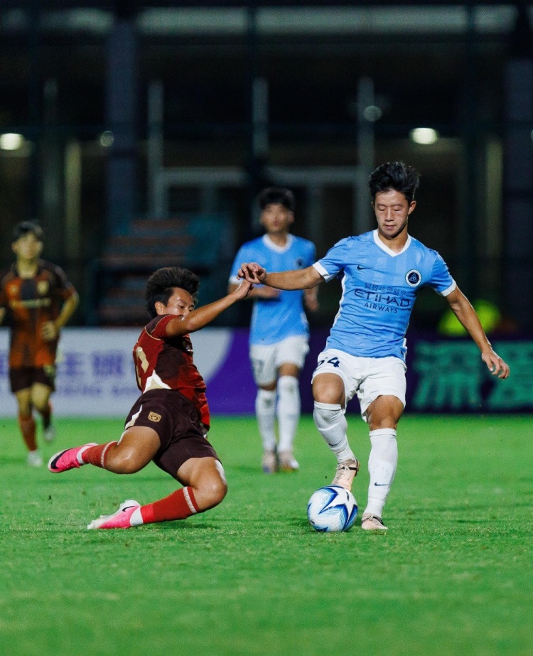 深圳新鹏城U20主场2-1逆转陕西联合U20 冯禹豪程鑫建功