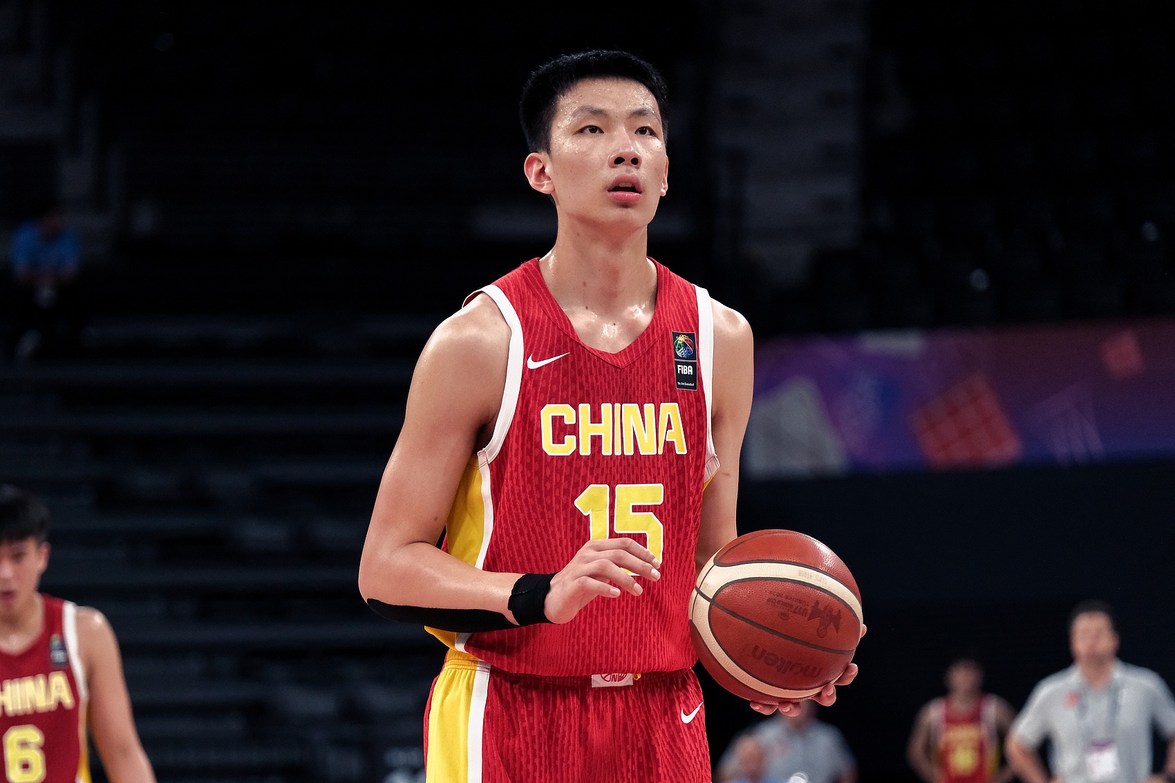中国U18男篮118-66大胜卡塔尔 内线回暖全队35次助攻
